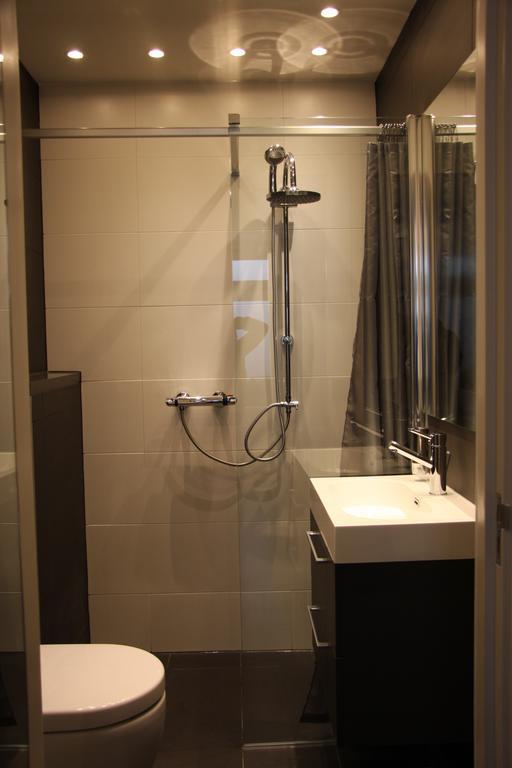 B&B Keizers Canal Amsterdam Phòng bức ảnh