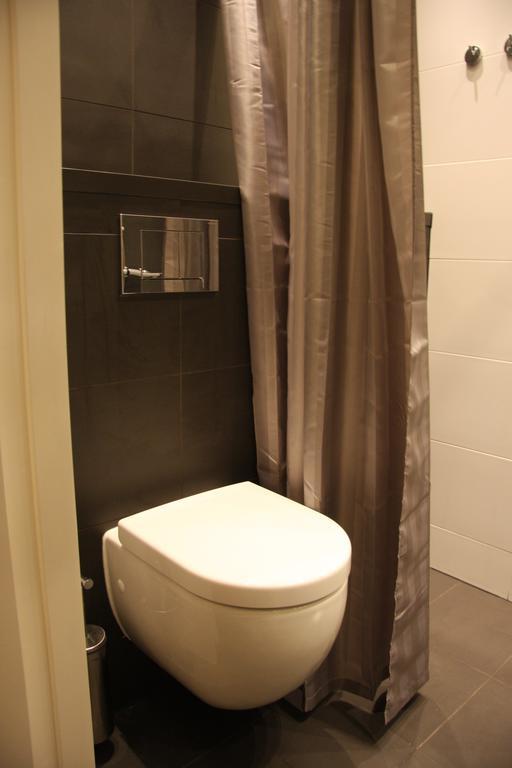 B&B Keizers Canal Amsterdam Phòng bức ảnh